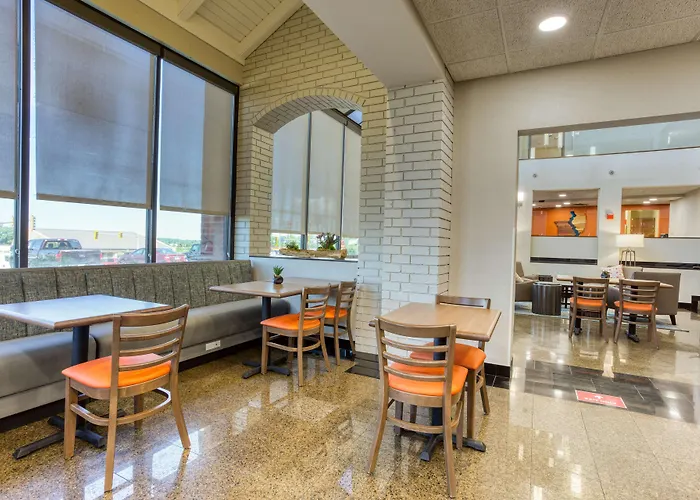 Drury Inn And Suites St Louis Collinsville